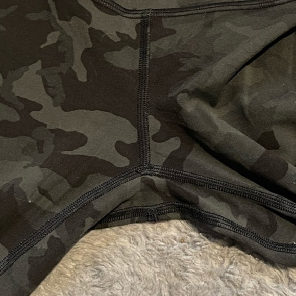 Lululemon Align Super High Rise Short - Picture 3 of 5